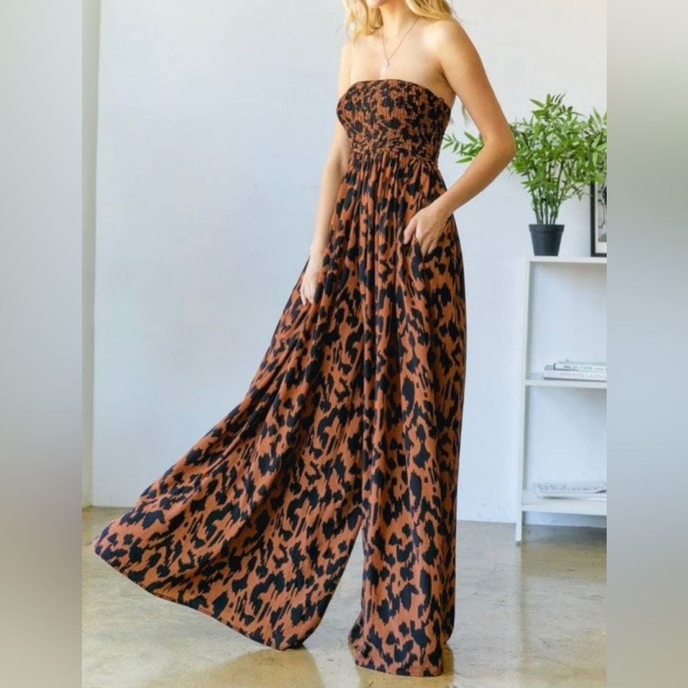 HERS & MINE- NEW-NWT-Smocked Tube Wide Leg Jumpsuit